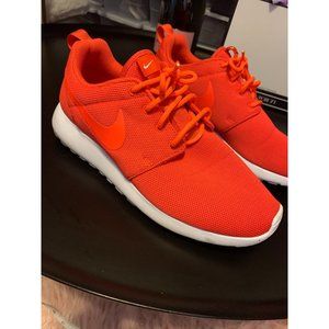 NIKE || shoes